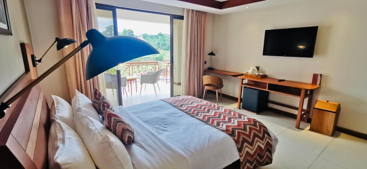 Kampala Nile Resort Seeta Екстер'єр фото