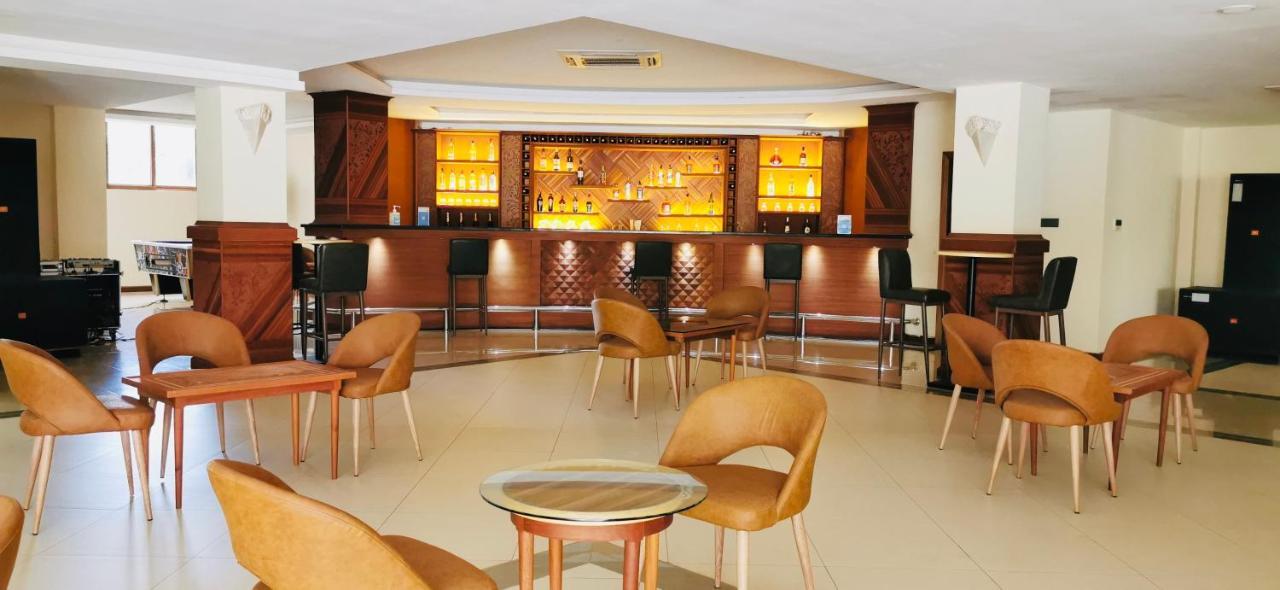 Kampala Nile Resort Seeta Екстер'єр фото