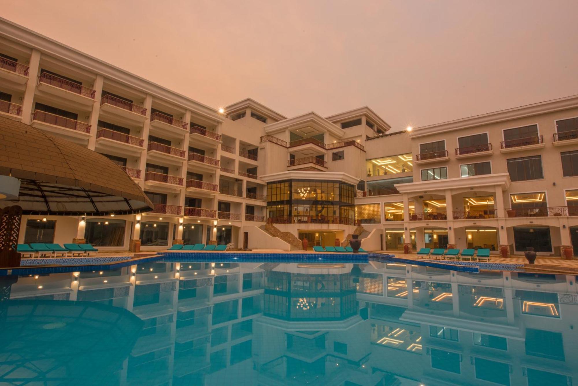 Kampala Nile Resort Seeta Екстер'єр фото